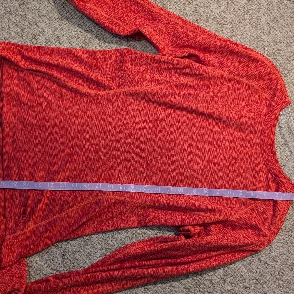 REI athletic, size M - Picture 4 of 6